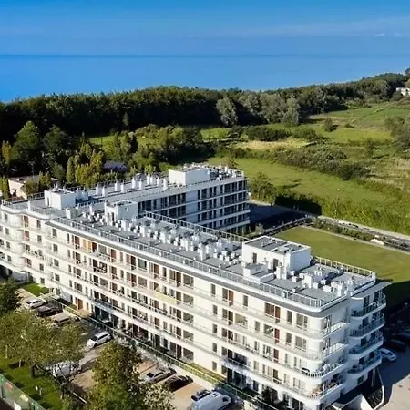 Apartmán Zloty Ku Morzu, 150 M Od Plazy Ustronie Morskie, Podgrzewany Basen, Prywatny Parking, Klimatyzacja, Duzy Balkon