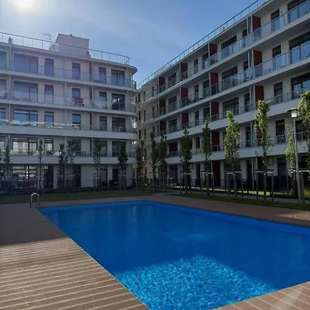 Zloty Ku Morzu, 150 M Od Plazy Ustronie Morskie, Podgrzewany Basen, Prywatny Parking, Klimatyzacja, Duzy Balkon Apartmán