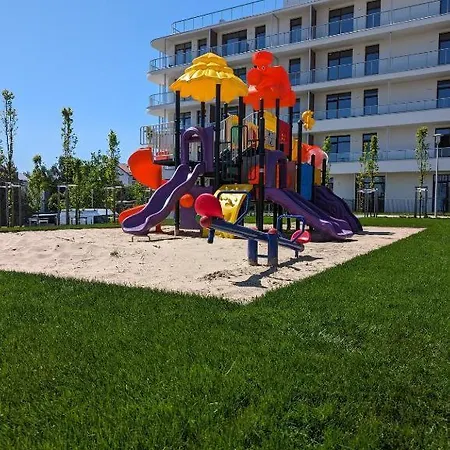 Zloty Ku Morzu, 150 M Od Plazy Ustronie Morskie, Podgrzewany Basen, Prywatny Parking, Klimatyzacja, Duzy Balkon * Sianożęty