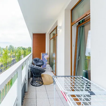 Zloty Ku Morzu, 150 M Od Plazy Ustronie Morskie, Podgrzewany Basen, Prywatny Parking, Klimatyzacja, Duzy Balkon