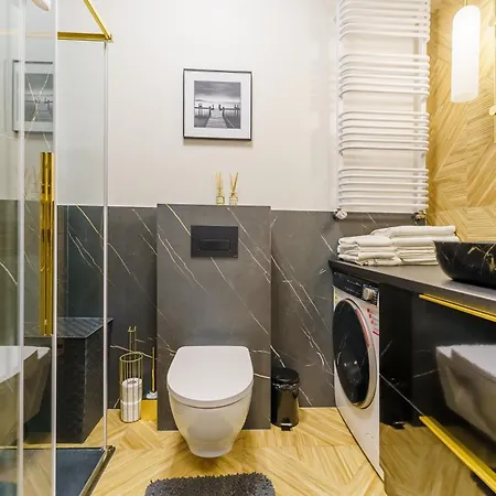 Zloty Ku Morzu, 150 M Od Plazy Ustronie Morskie, Podgrzewany Basen, Prywatny Parking, Klimatyzacja, Duzy Balkon Apartmán Sianożęty